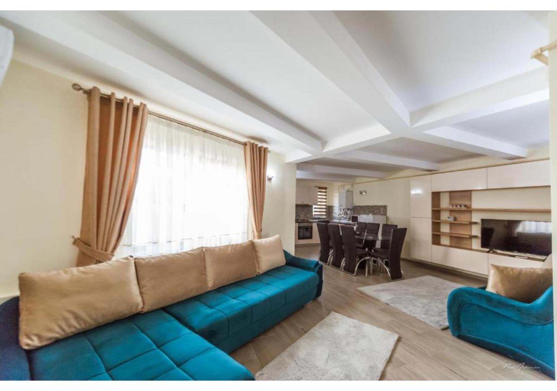 Luxury Apartment ปีเตช ภายนอก รูปภาพ